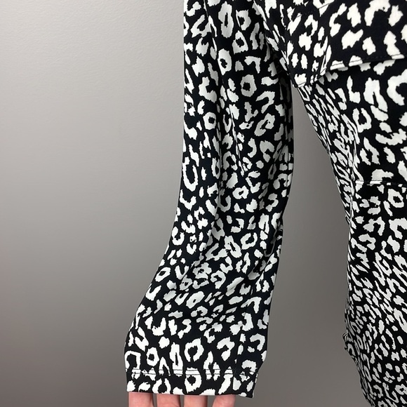 Ellen Tracy Zip Front Dress Blouse SZ S 3/4 Length Sleeves - Picture 7 of 13